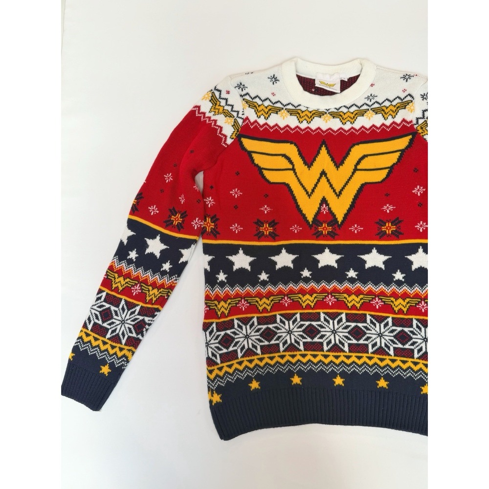 WONDER WOMAN UGLY CHRISTMAS Sweater Anime Adult DC Comics Small Vintage Y2k Warm
